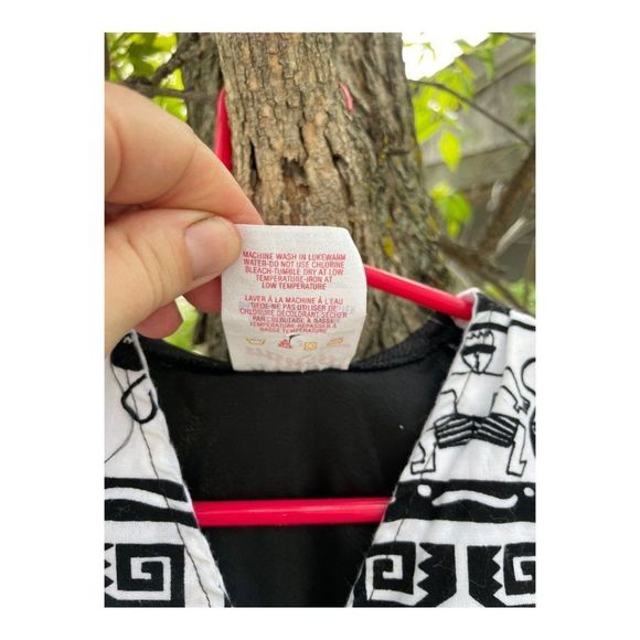 Vintage 80s 90s Milton Funwear Monochrome Vest Black White Sz 3T - Picture 3 of 4